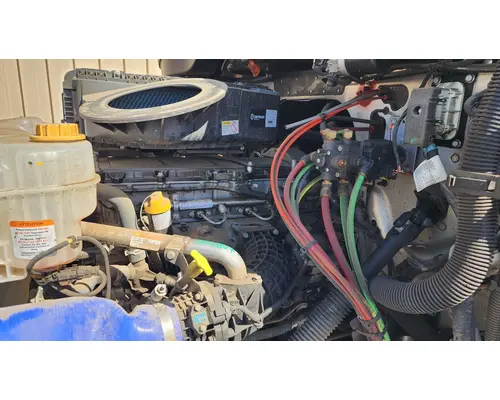 DETROIT DD13 Engine Assembly
