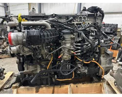 DETROIT DD13 Engine Assembly