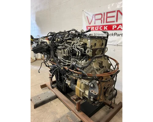DETROIT DD13 Engine Assembly