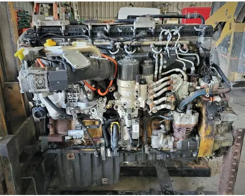 DETROIT DD13 Engine Assembly