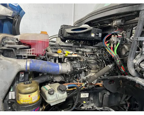 DETROIT DD13 Engine Assembly