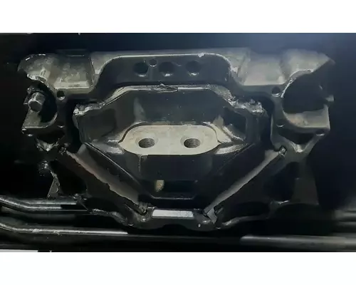 DETROIT DD13 Engine Mounts