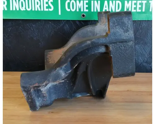 DETROIT DD13 Engine Mounts