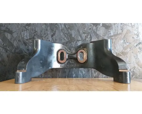 DETROIT DD13 Engine Mounts