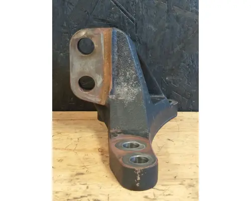 DETROIT DD13 Engine Mounts
