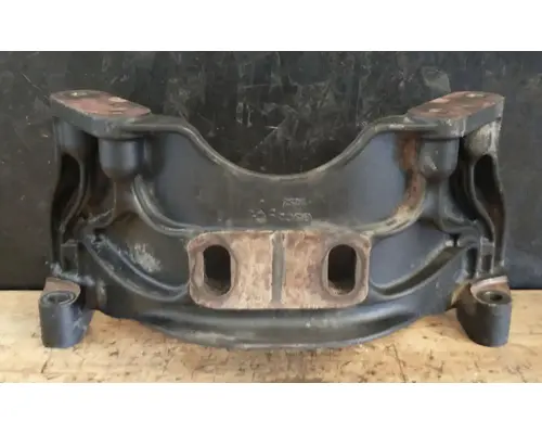DETROIT DD13 Engine Mounts