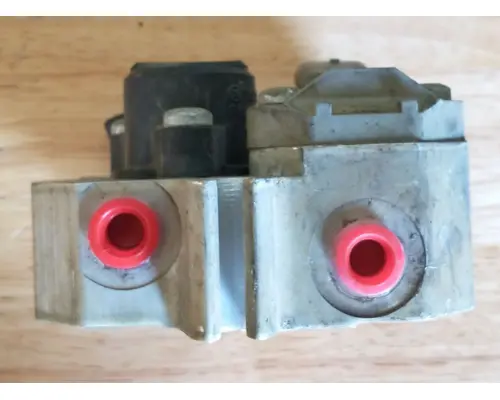 DETROIT DD13 Engine Parts, Misc.