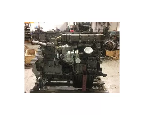 DETROIT DD13 Engine