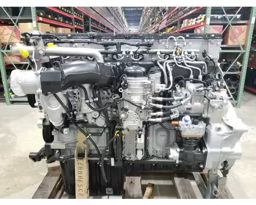 DETROIT DD13 Engine