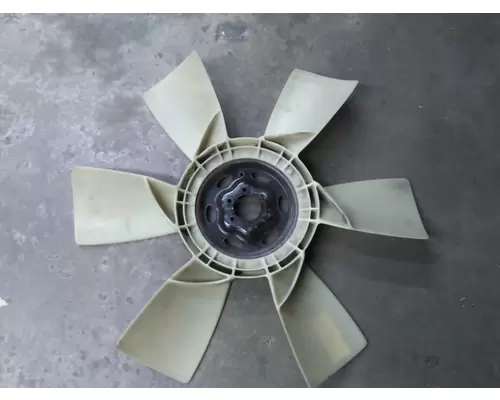 DETROIT DD13 FAN COOLING