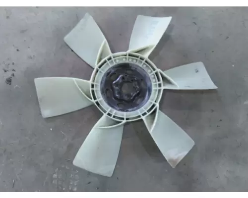 DETROIT DD13 FAN COOLING