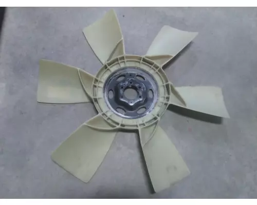 DETROIT DD13 FAN COOLING