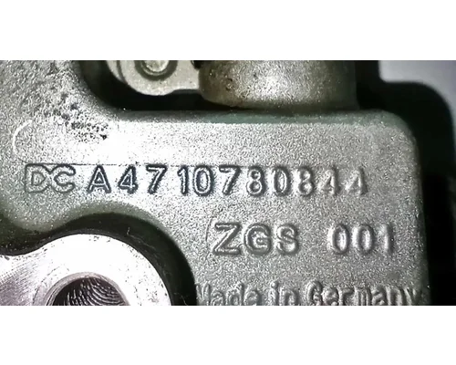 DETROIT DD13 Fuel Injection Parts