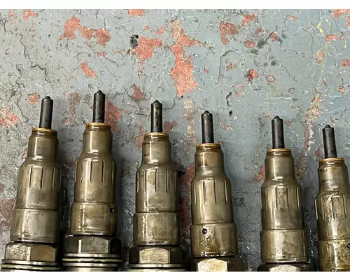 DETROIT DD13 Fuel Injector