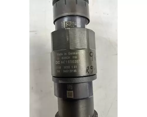 DETROIT DD13 Fuel Injector