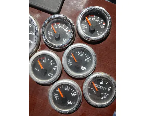 DETROIT DD13 Instrument Cluster