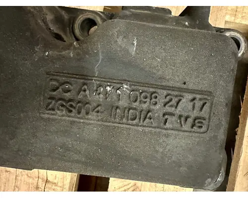 DETROIT DD13 Intake Manifold