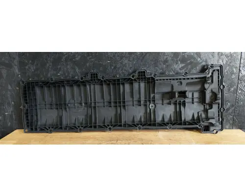 DETROIT DD13 Valve Cover