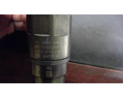 DETROIT DD15_4720700887 Fuel Injector
