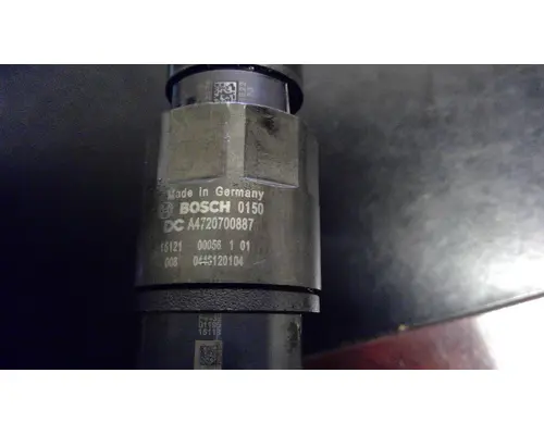 DETROIT DD15_4720700887 Fuel Injector