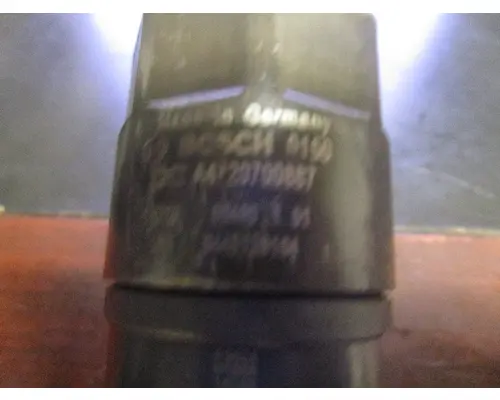 DETROIT DD15_4720700887 Fuel Injector