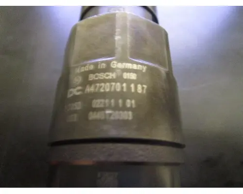 DETROIT DD15_4720701187 Fuel Injector