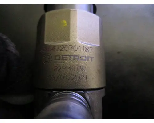 DETROIT DD15_4720701187 Fuel Injector