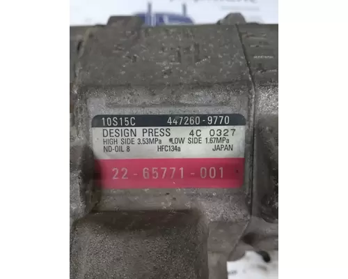 DETROIT DD15 AC Compressor