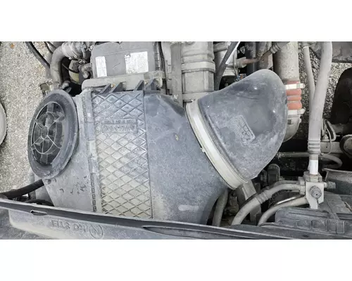 DETROIT DD15 Air Cleaner