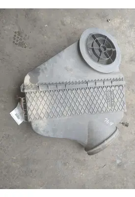 DETROIT DD15 Air Cleaner