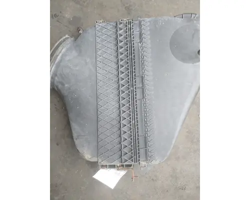 DETROIT DD15 Air Cleaner