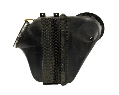 DETROIT DD15 Air Cleaner