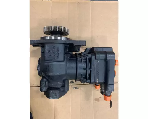 DETROIT DD15 Air Compressor