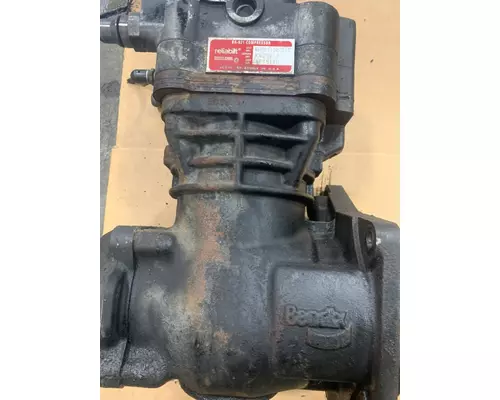 DETROIT DD15 Air Compressor