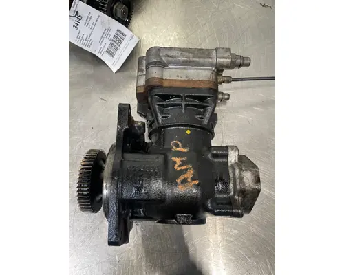 DETROIT DD15 Air Compressor
