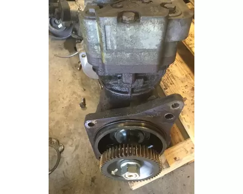 DETROIT DD15 Air Compressor