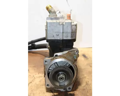 DETROIT DD15 Air Compressor