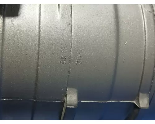 DETROIT DD15 Air Conditioner Compressor
