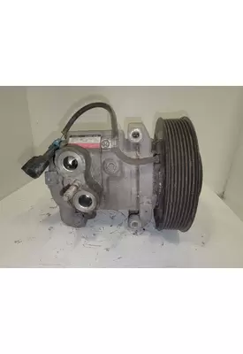 DETROIT DD15 Air Conditioner Compressor