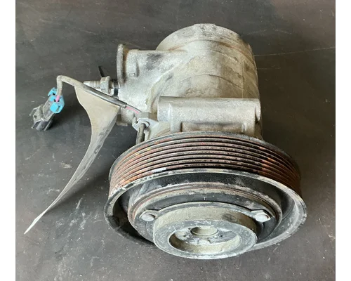 DETROIT DD15 Air Conditioner Compressor
