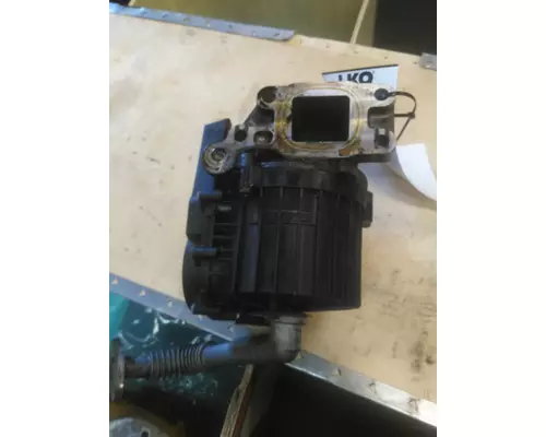 DETROIT DD15 CRANKCASE BREATHER BOX