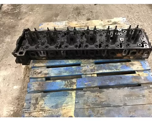 DETROIT DD15 CYLINDER HEAD