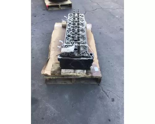 DETROIT DD15 CYLINDER HEAD