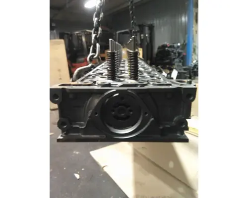 DETROIT DD15 CYLINDER HEAD