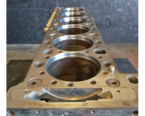 DETROIT DD15 Cylinder Block