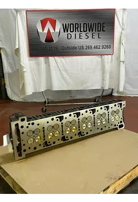 DETROIT DD15 Cylinder Head