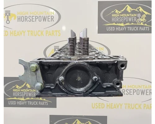 DETROIT DD15 Cylinder Head