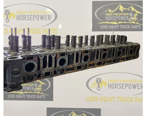 DETROIT DD15 Cylinder Head