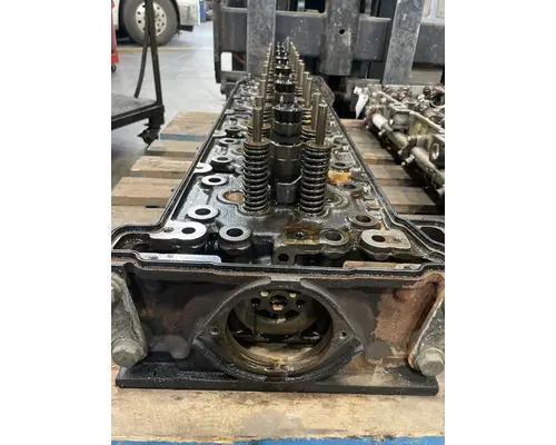 DETROIT DD15 Cylinder Head