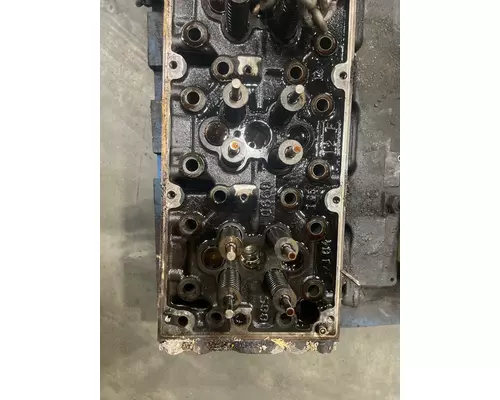 DETROIT DD15 Cylinder Head